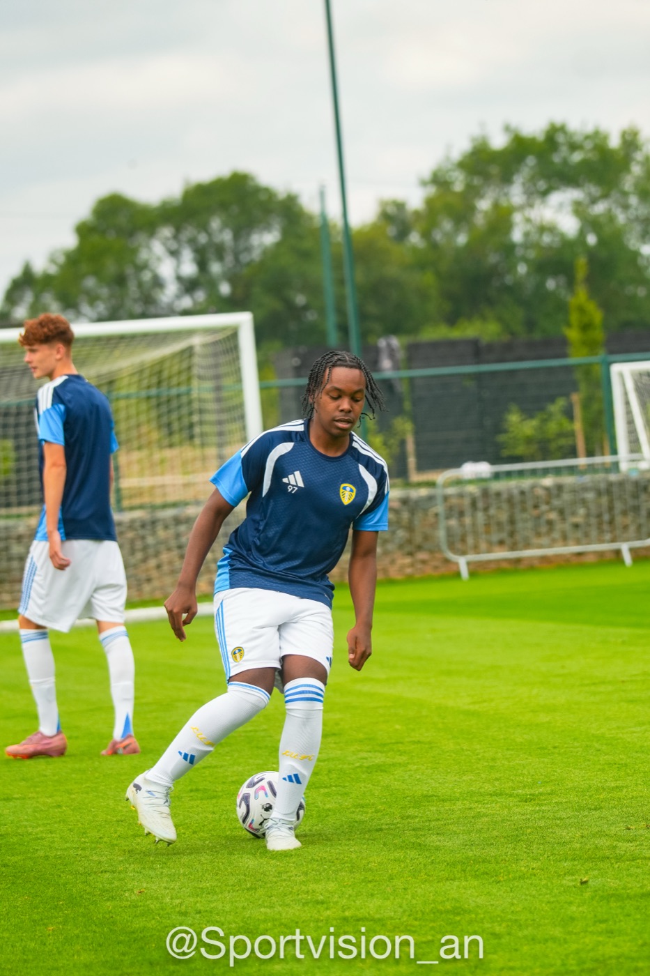 Jeune joueur en tournoi international