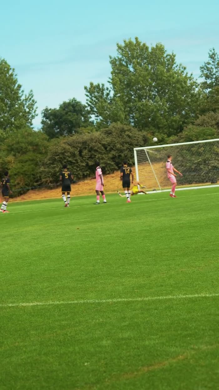Tir au but — Extrait réel — action de match